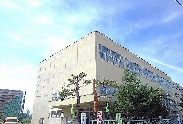 ヴィラ・エルンテ平和通Ⅱの周辺|平和通小学校まで1000m