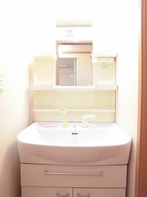 リトル　マーシュ　Ⅱの洗面所