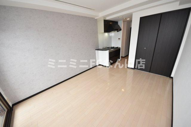 アクアプレイス南堀江の寝室|床の色・建具・その他仕様が違う場合がありますが現状有姿です
