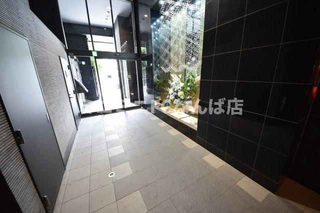 アクアプレイス南堀江のエントランス