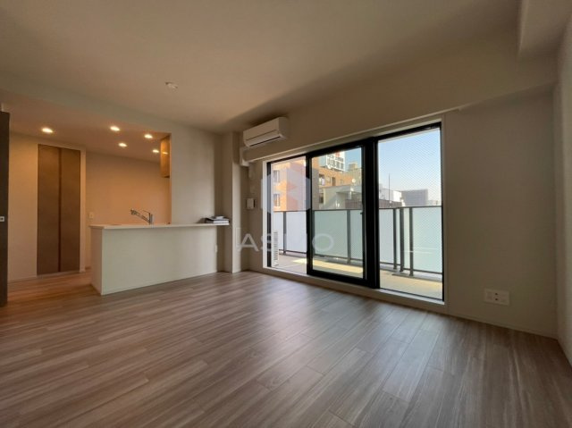 【居間・リビング】 | SK RESIDENCES SHINSAIBASHI