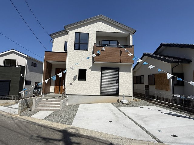 前原駅南１丁目　新築戸建　３棟