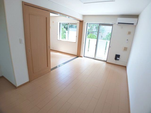 フォンテーヌの居間・リビング|ゆったり過ごせるリビングです