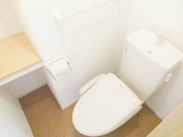 サンムーン　ゴールドスター　１のトイレ|清潔感のあるトイレです