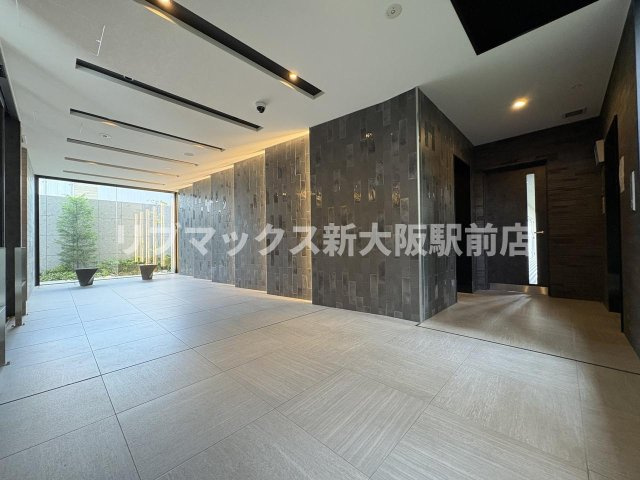 【ロビー】LUMINOUS三国本町