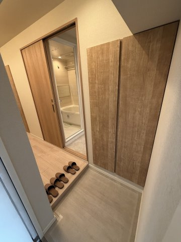 グランメール中井の玄関