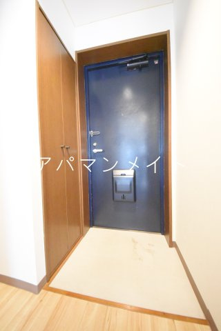 【玄関】 | リバーシティ中山C棟 | 玄関です