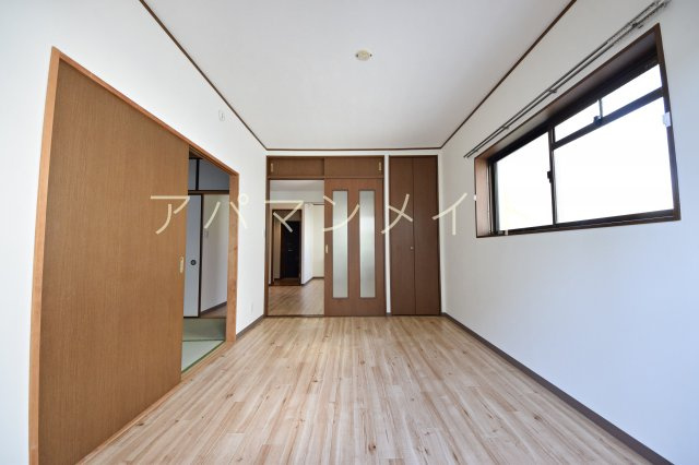 【寝室】 | リバーシティ中山C棟 | 広くて明るいお部屋です