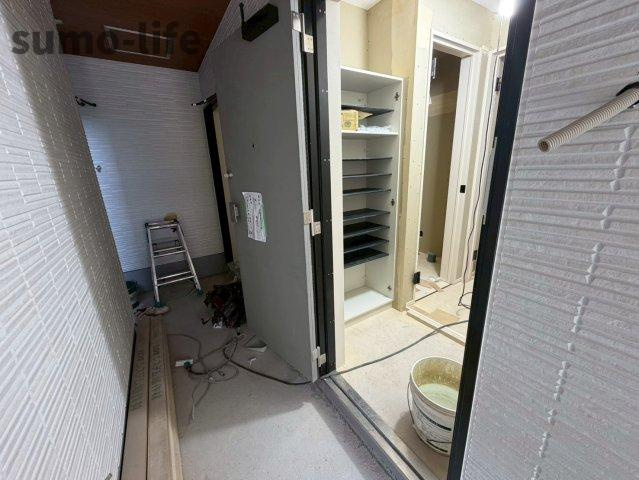 La-Crea潮江のエントランス