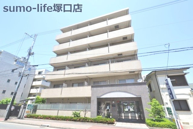 ラ・コピエ南塚口の外観