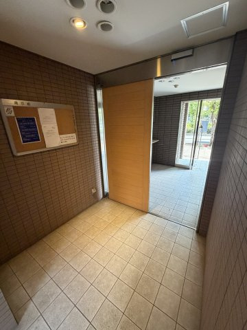 【ロビー】DeLCCS　Shinagawa