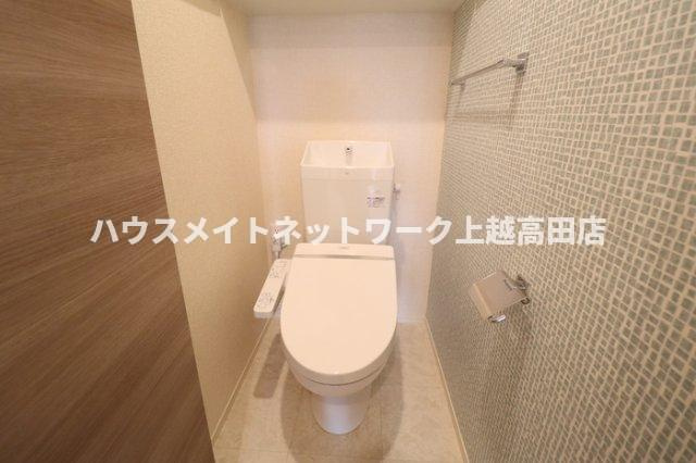 シャインピークス上越妙高 Ｂのトイレ|温水洗浄暖房便座