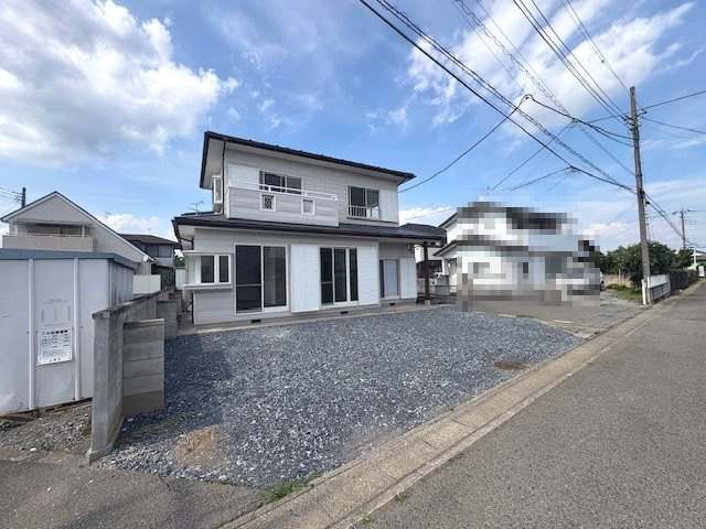 上里町大字嘉美　中古1580の前面道路含む現地写真