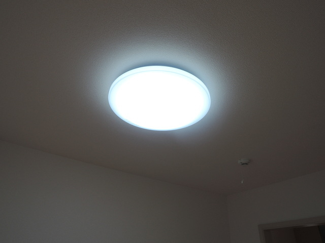モンシャトー東伏見の設備|★洋室とキッチンにＬＥＤ照明あり★