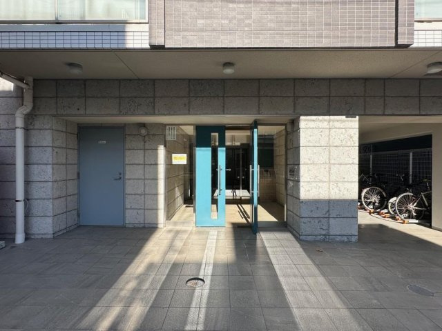 レオーネ南千住Ⅲのエントランス