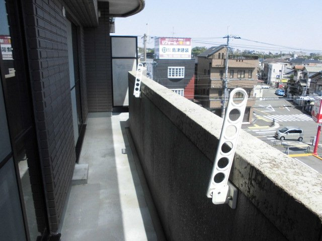 三隆２コーポラスのバルコニー