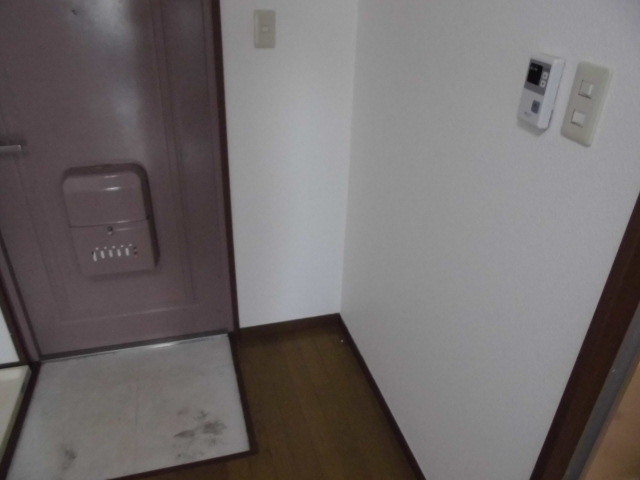 マンションアマティの玄関