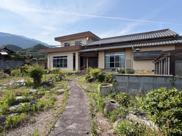 御所市増　中古戸建の外観