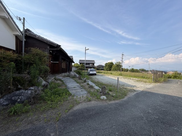 御所市増　中古戸建の外観