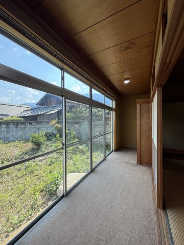御所市増　中古戸建の内装