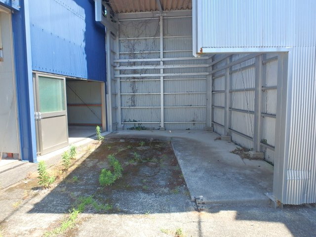 河津町峰車庫付き中古住宅のその他