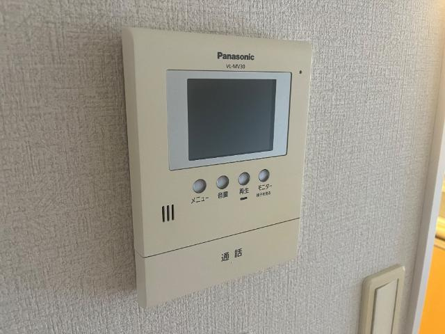 秋桜館の内装|カメラ付インターホン