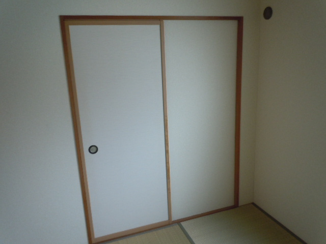 マシオン刀根山の収納