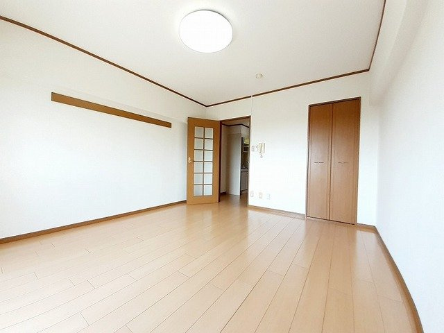 フレンテ二島の内装
