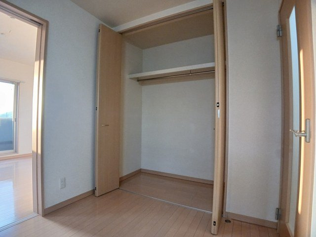 エスティ岬の山の収納