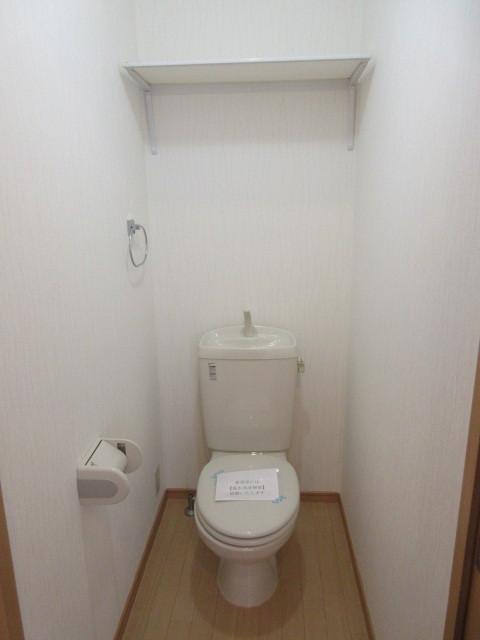 ドルチェⅡ番館のトイレ