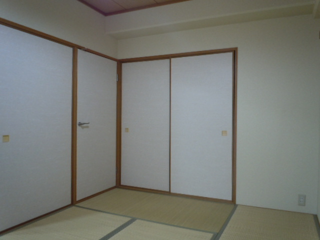 ボンヌ愛の内装