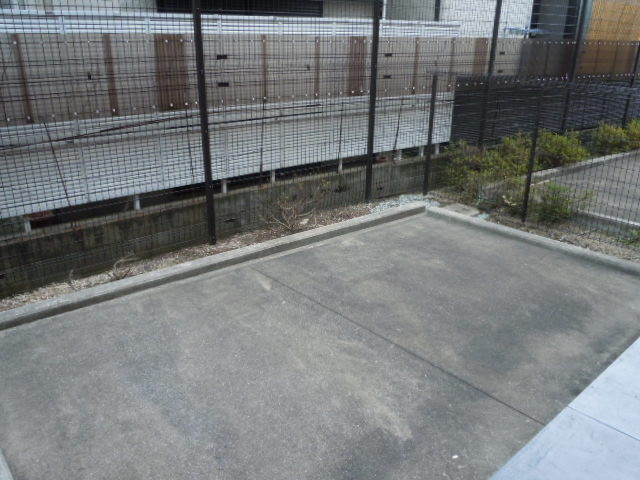 ボンヌ愛のバルコニー