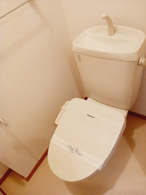 【トイレ】 | アンジェ | コンパクトで使いやすいトイレです