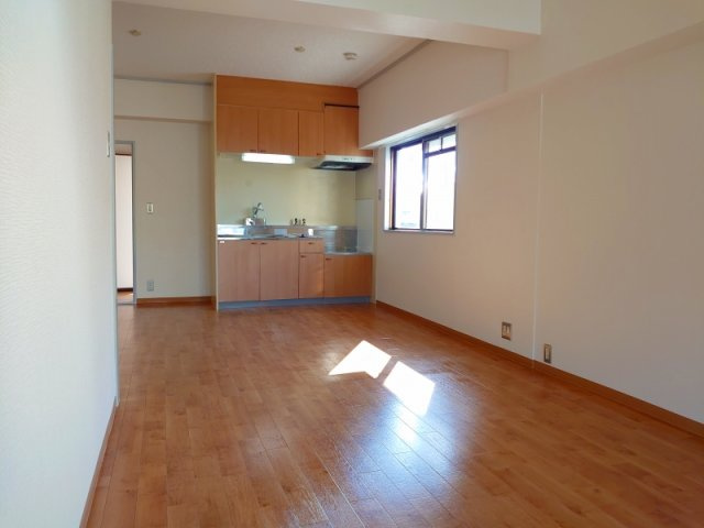 豊友マンション東豊中の居間・リビング