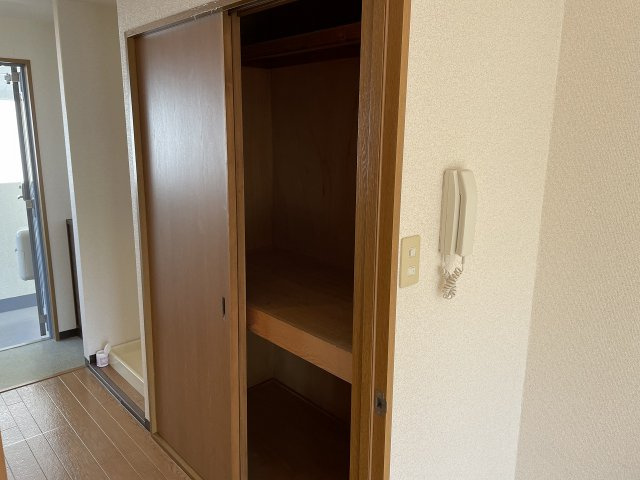 ベル蛍池の収納