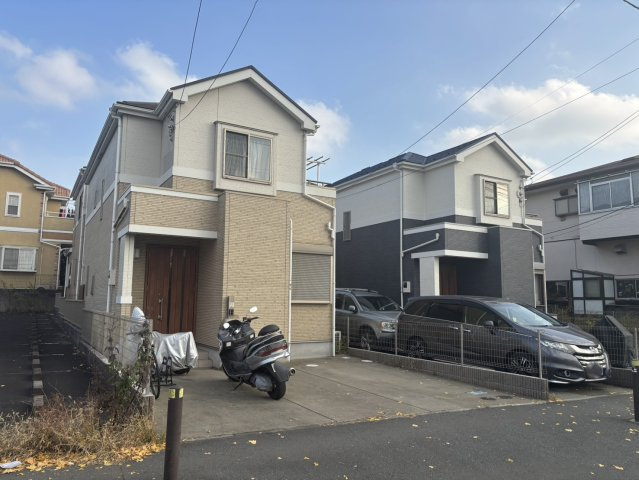 藤沢市円行１丁目　中古戸建の外観