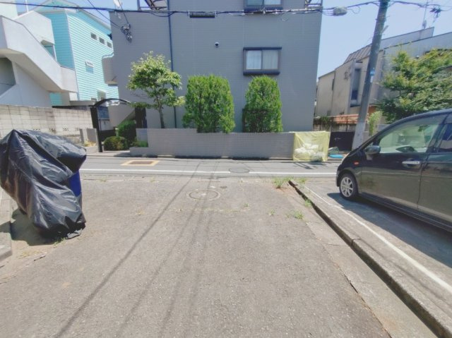 【前面道路含む現地写真】 | 杉並区宮前3丁目　建築条件付売地 | 閑静な住宅街