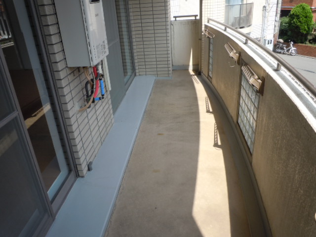 ベルエアーⅠのバルコニー