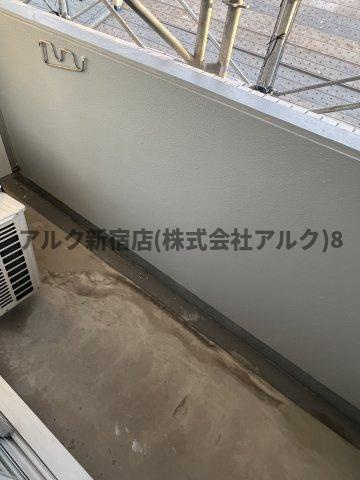エクセラ中野のバルコニー