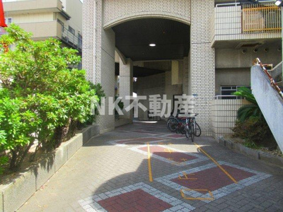 【エントランス】 | カルム東大阪（荒本賃貸） | ゆとりのあるエントランスです