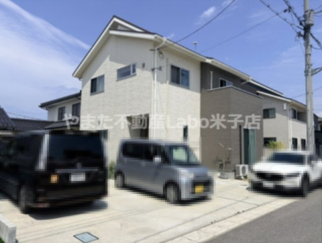 米子市富益町中古戸建の外観