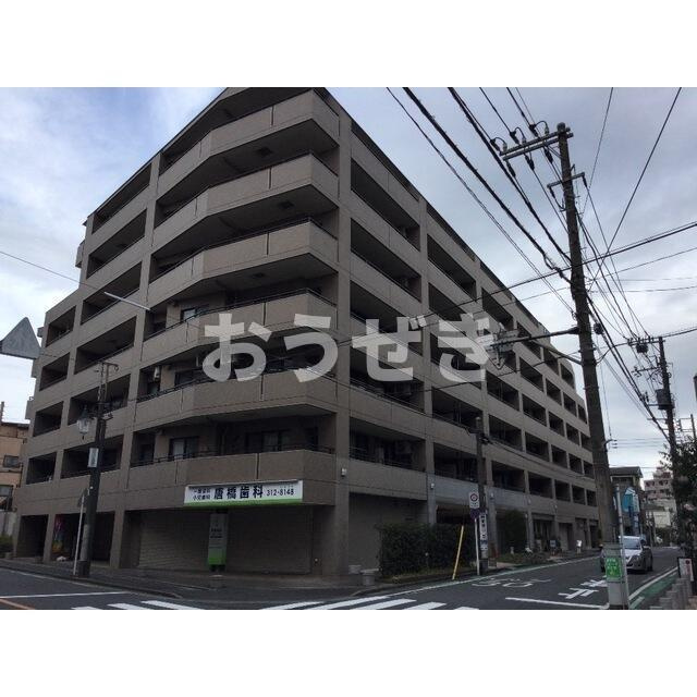 ナイスアーバン反町公園壱番館の外観
