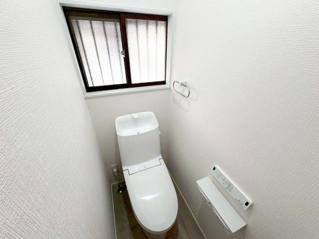 中古住宅　小野のトイレ