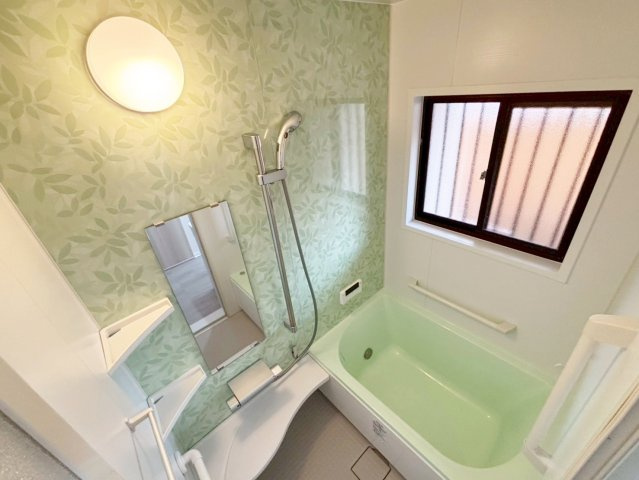 中古住宅　小野の浴室