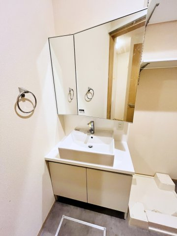 MINT甲子園五番町の洗面所