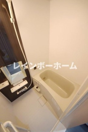 フリーハンド松戸の浴室