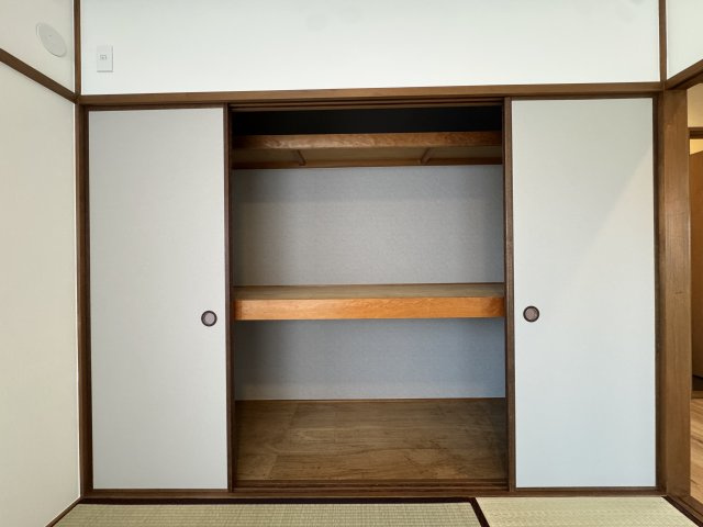 神戸市西区伊川谷町有瀬戸建の収納