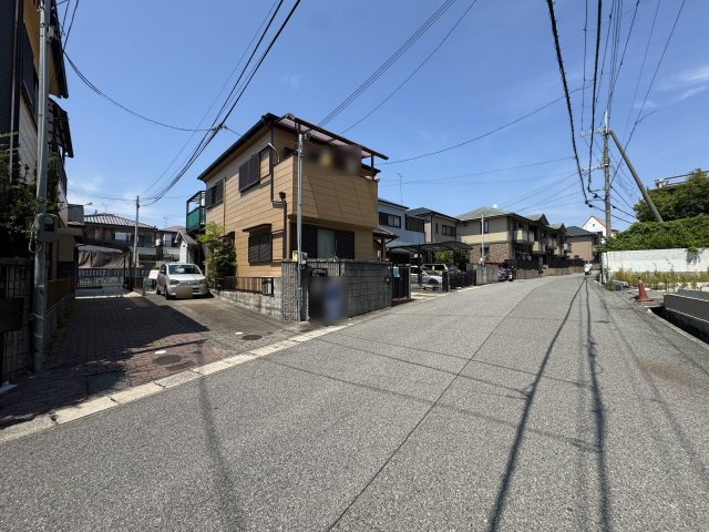 神戸市西区伊川谷町有瀬戸建の前面道路含む現地写真