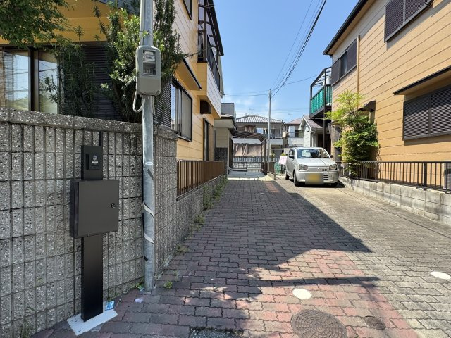 神戸市西区伊川谷町有瀬戸建の前面道路含む現地写真
