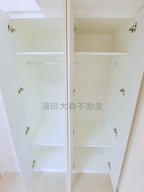 スタイリオ蒲田WESTの収納|洋室2.8帖の収納